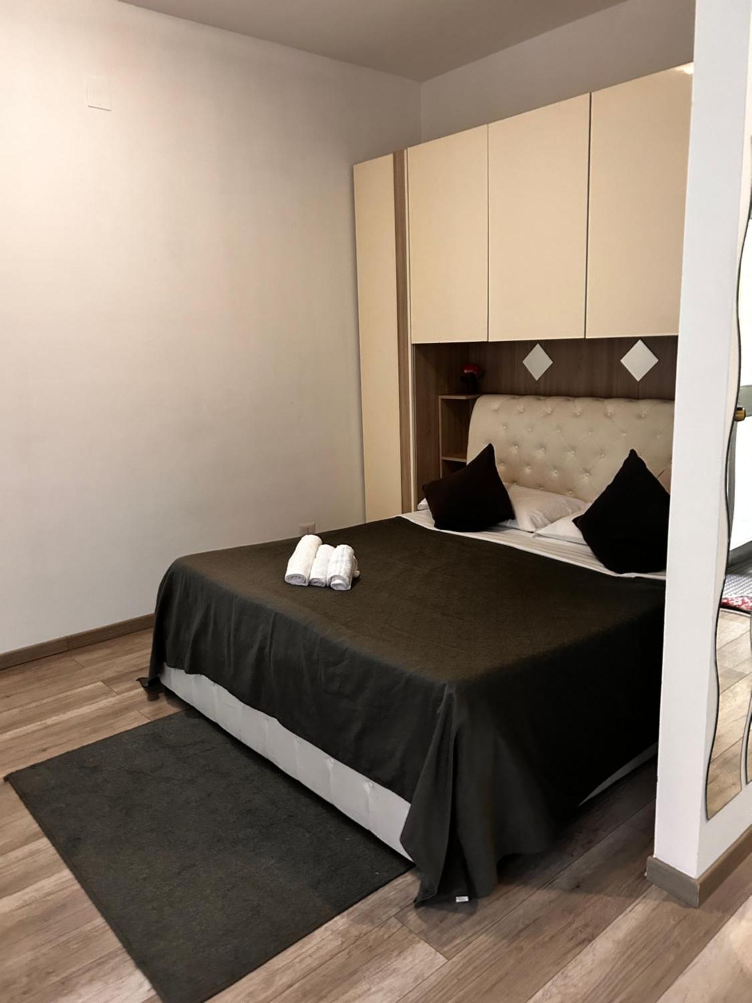 Mirahouse Appartement Ostia Buitenkant foto